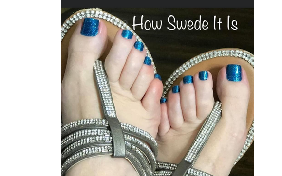 Manicures Pedicures Beautiful colors and designs by Color Street