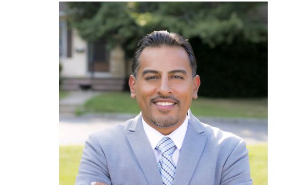 Real Estate professional  by David Vanegas