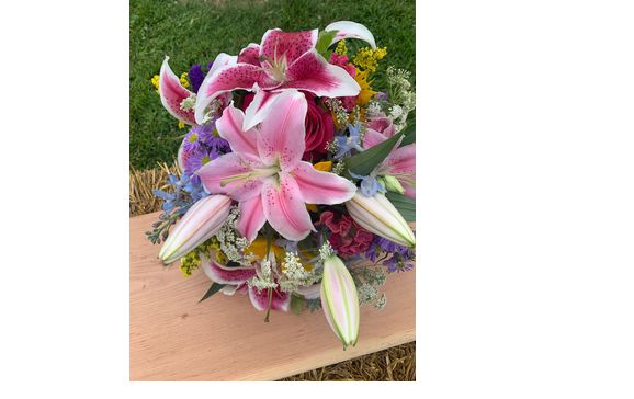 Wedding & Event Florist by Designs by Theresa