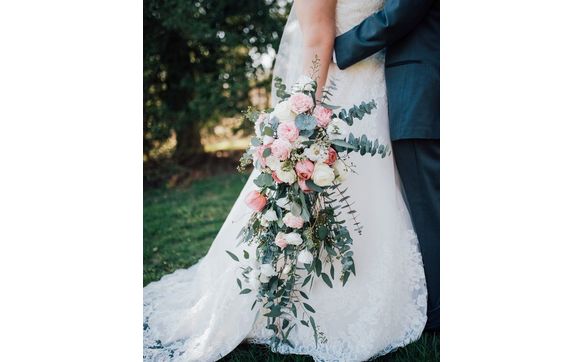Wedding & Event Florist by Jacqueline's Flowers & Gifts and Cafe Flora