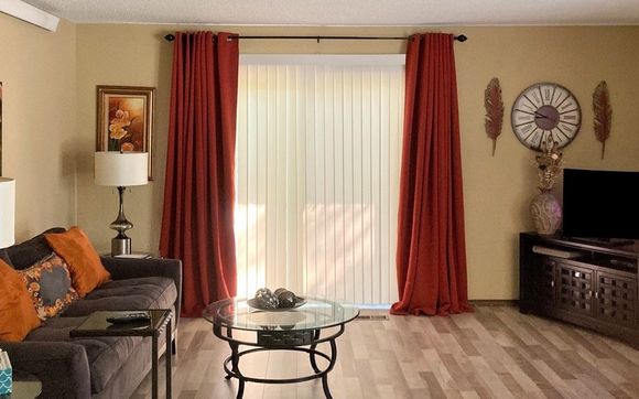 1 Level Townhouse in Bella Vista by Christy Davis, REALTOR