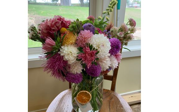 Farm fresh organic floral bouquets  by Jodie Rae’s Floral Bouquets and cards