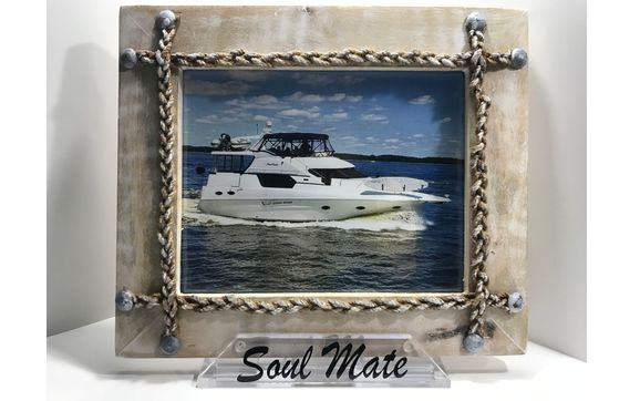SeaClutch Picture Frame Holder by SeaClutch