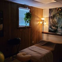 Swedish Massage by Elemental Therapies with Gerry Bunnell CMT