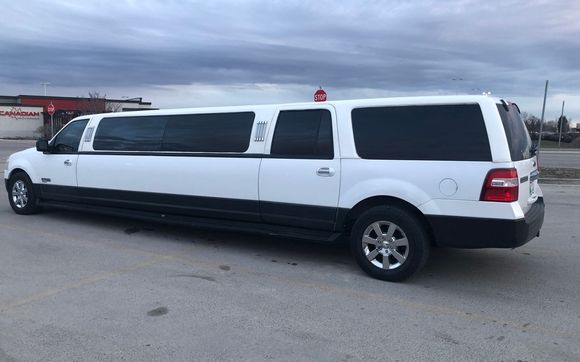 Stretch SUV Limousines by AAA VIP Limousine Service