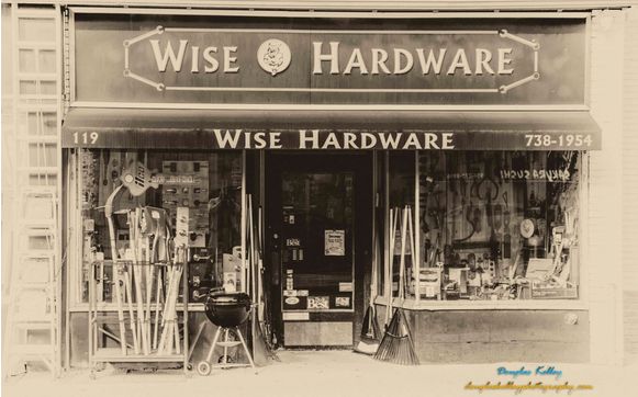 Online Ordering by Wise Hardware