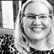 Buyer Agent by Zsuzanna Porter Realtor/Royal LePage Connect