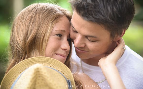 Engagement Photos by Jackie Z Photography