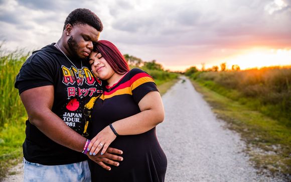 Maternity Photo Shoots by Oh! Snap! Photography