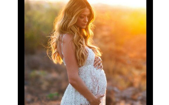 Maternity Photo Shoots by Justice Howard Photography