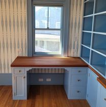 Built in desk by Golden Woodworks & Restoration