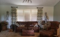 Great room  by Jolene's Interiors