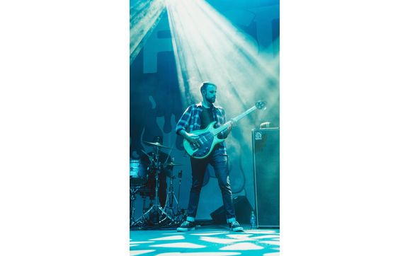 Concert Lighting Design and Programing  by Forrest Trimble and Co