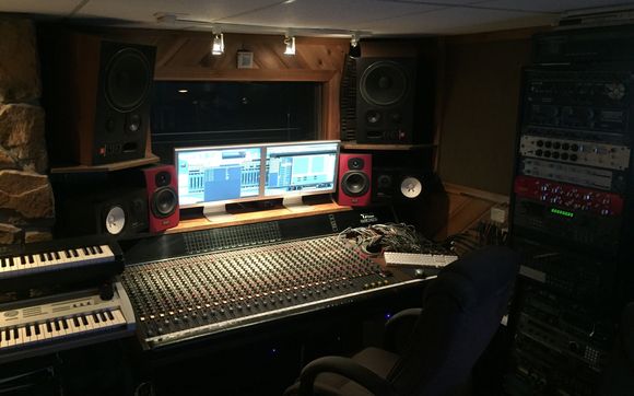Oxford Circus Studio by Oxford Circus Studio