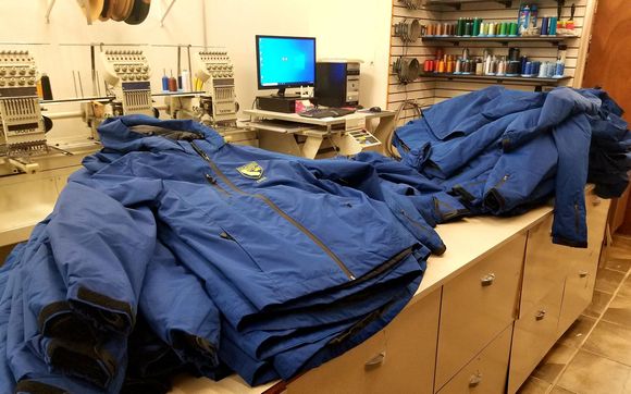 custom embroidery uniforms