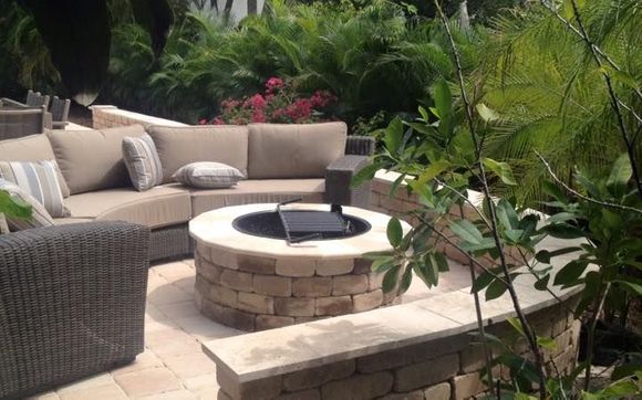 Retaining Walls by Paver Mac