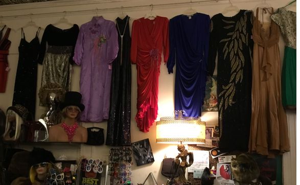 Vintage Clothing by The Zone