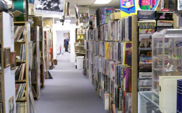 RECORDS & COLLECTIBLES by FLIP SIDE RECORDS & COLLECTIBLES