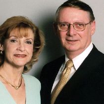 Home Appraisals by "The Valley Strauss Team" Karen & Dave