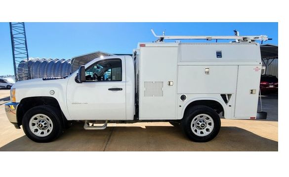 Work and Service Trucks and Vans by TX Work Trucks