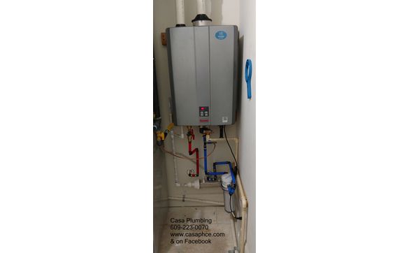 Tankless water heater installs by Casa Plumbing