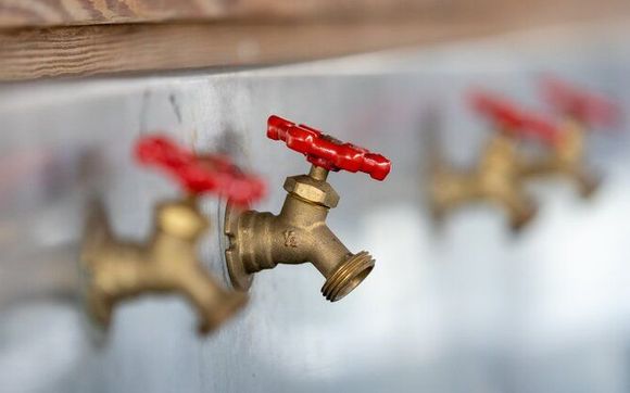 Most Common Causes of Low Water Pressure by Hudson Plumbing