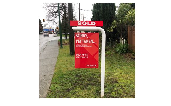 Real estate sign posts rentals  by West Coast Sign Post