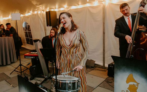 Jazz Band for Private Events by Elvanelle Music