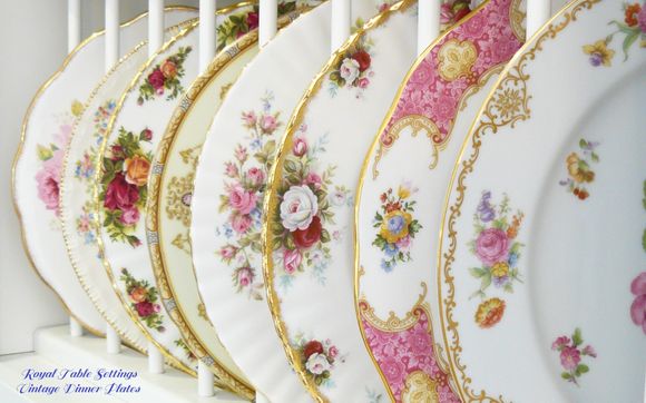 Vintage Dinner Plates by Royal Table Settings
