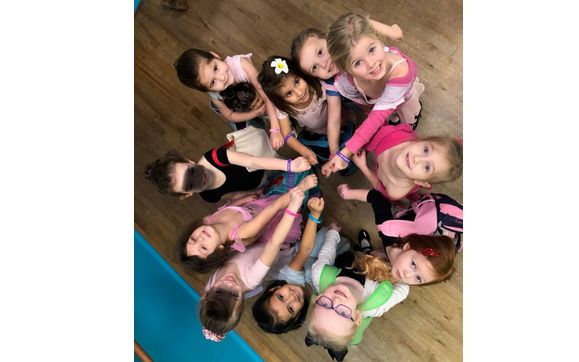 Intro to Dance Class Ages 3-5 by Cindy's School of Dance