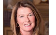Real Estate Salesperson by Debra Newton- Signature Premier Properties