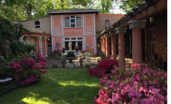 Antiques and Fine Art by Whitehall Antiques