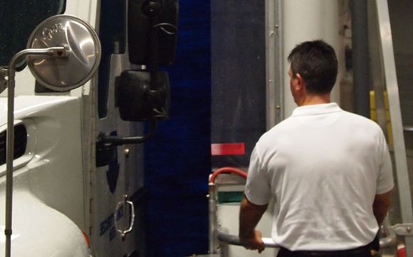 Portable Car/Truck/Bus Wash Machines by Awash (Ecowash) Systems Corp