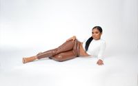 2 Hour Studio Session by Anna Boylan Photography