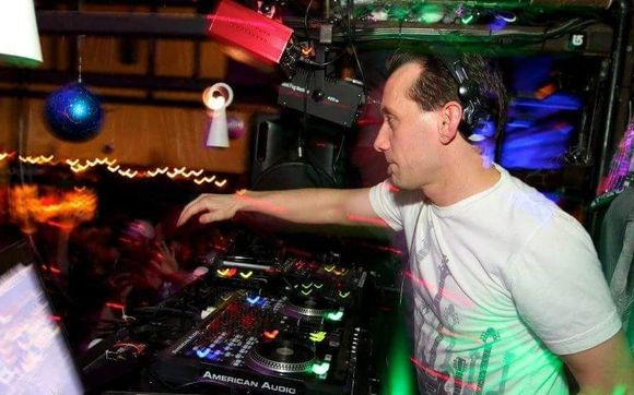 DJ Services by Robert Jay Creative