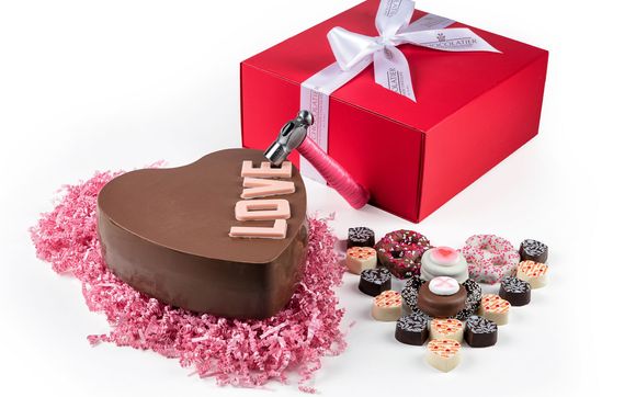 Chocolate Heart Smash Box by Le Chocolatier