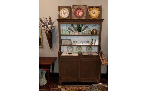 Unique finds by The MarketPlace Adairsville, LLC