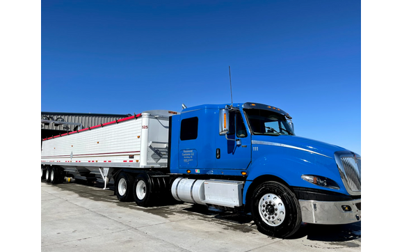 Grand Island truck wash by Speed Clean Truck Wash