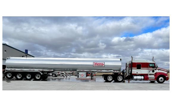 Grand Island express car wash by Speed Clean Truck Wash