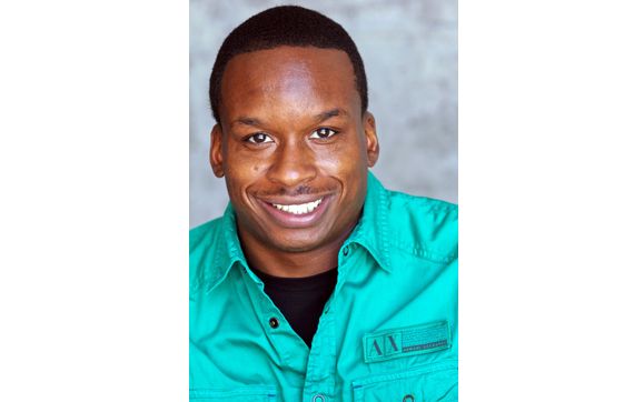 Headshot Photography by Enoved Studios