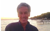 Let's talk: Passive Income!!           Https://ExpandingIncome.net by Charles Munroe & www.ExpandingIncome.net