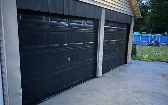 Garage Painting by R&R painting & stain Inc.