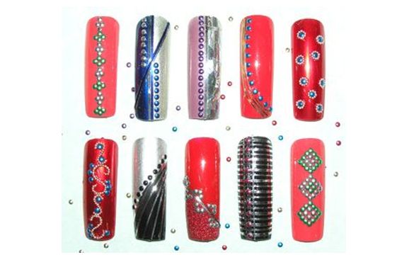 Fingernail art supplies by Dollar Nail Art
