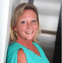 Real Estate Agent in North Carolina by Pamela Alexander, Realtor CSSS