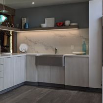 Kitchen design and custom built cabinetry. by San Luis Kitchen Company