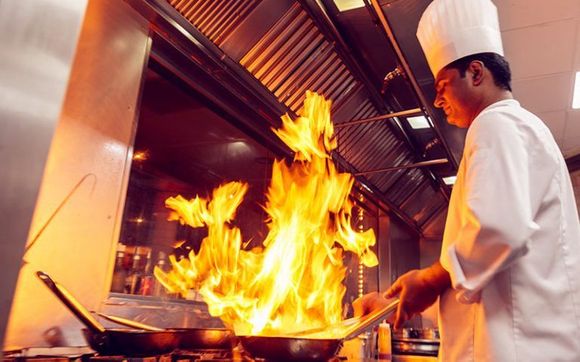Commercial Kitchen Exhaust Cleaner - Kitchen Hood Cleaning Services by Grease Magic