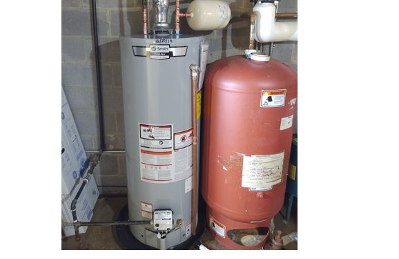Water Heater Installation & Repair by Copper Pipe Plumbing Services Inc.