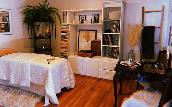 REIKI SESSION + INTUITIVE READING  by Talynted Reiki