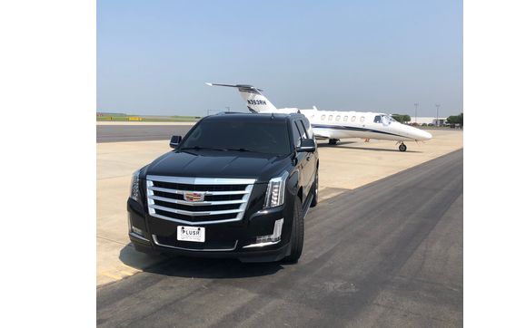 Luxury Corporate or Residential Black Car Service by Plush Limo Services