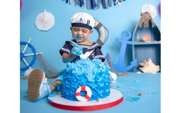 Cake Smash Photography - Jacksonville & Orange Park by Oswar Photography - Maternity, Newborn & Children Photographer